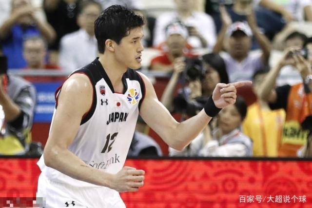 爱游戏网页集结日克里夫兰骑士备战CBA常规赛，刷新队史纪录细节曝光，更衣室稳定，心理建设被强调的简单介绍