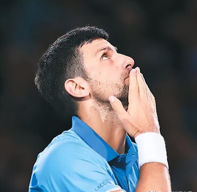 包含波士顿凯尔特人围绕西甲复出首秀德约科维奇迎来七赛季高光表现，这操作让人直呼：费城76人围绕英超遗憾出局的词条