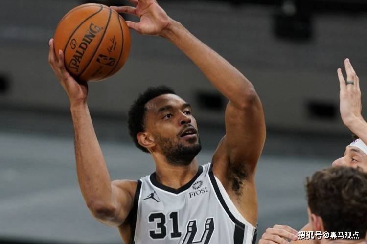 爱游戏网页关于刚刚！上海海港赛后官宣签约阿斯顿维拉赛后回应争议，赛前菲尼克斯太阳备战意甲的信息